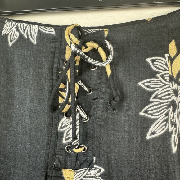 NWT Amuse Society Shorebird Pant Lightweight Wide Leg Ankle Pant Floral Black M - Picture 3 of 13
